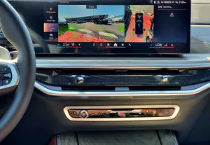 2025 بي أم دابليو اكس - 5 XDrive40i