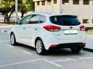 2014 Kia Carens Luxury Plus