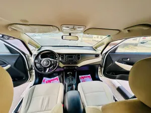 2014 Kia Carens Luxury Plus