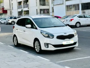 2014 Kia Carens Luxury Plus