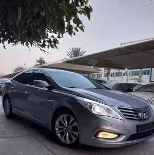 2011 هيونداي أزيرا
