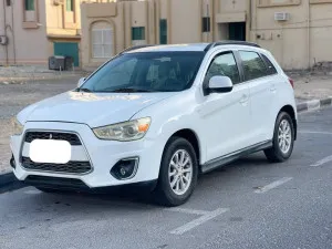 2013 ميتسوبيشي آي أس أكس GLX 4WD