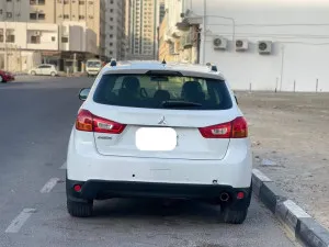 2013 ميتسوبيشي آي أس أكس GLX 4WD