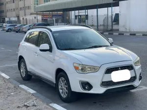 2013 ميتسوبيشي آي أس أكس GLX 4WD