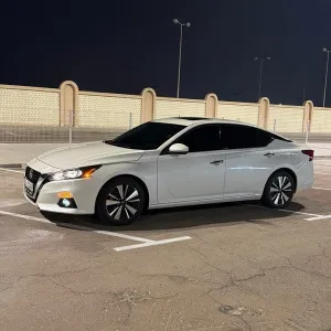 2022 Nissan Altima SV