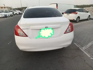 2014 نيسان صني S