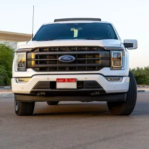 2022 فورد أف ١٥٠ Lariat