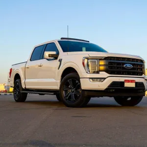 2022 فورد أف ١٥٠ Lariat