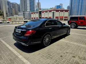 2018 مرسيدس-بنز الفئة - E E350 4Matic