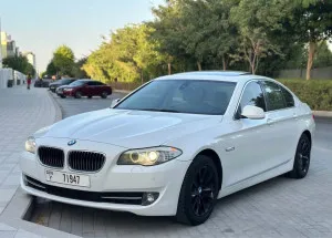2012 بي أم دابليو الفئة - 5 520i
