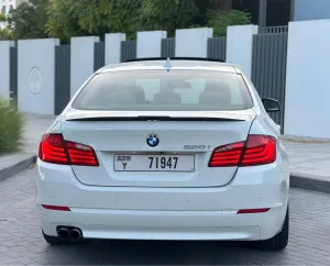 2012 بي أم دابليو الفئة - 5 520i