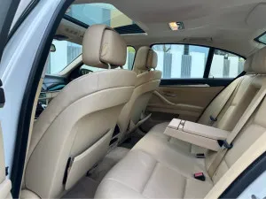 2012 بي أم دابليو الفئة - 5 520i