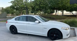 2012 بي أم دابليو الفئة - 5 520i