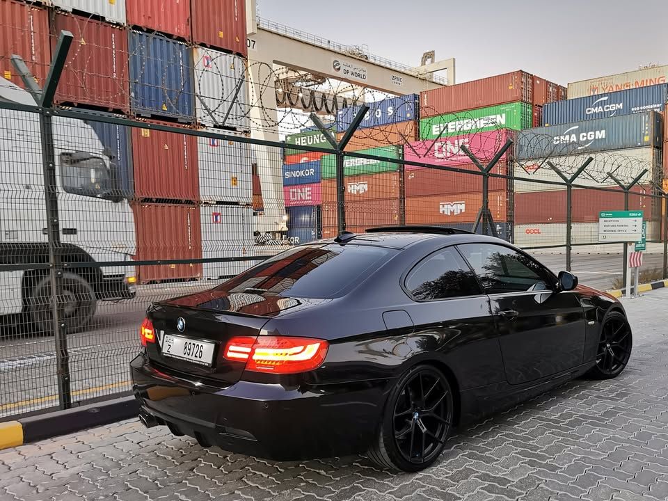 2012 بي أم دابليو الفئة - 3 325ci