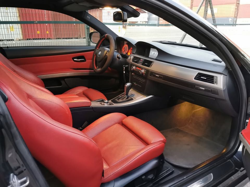 2012 بي أم دابليو الفئة - 3 325ci