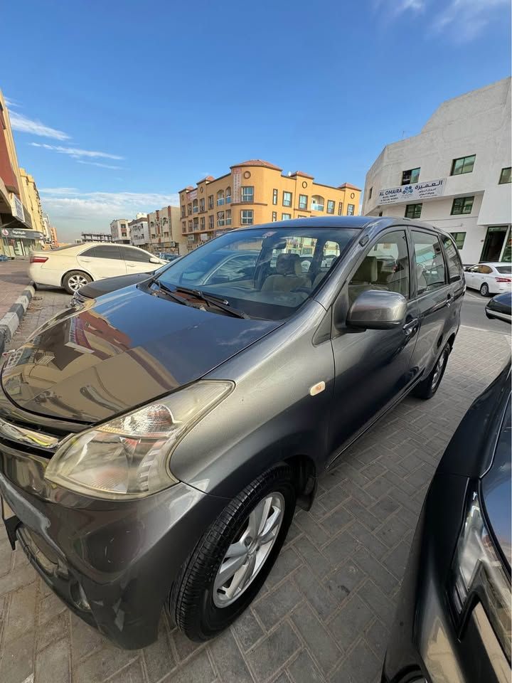 2015 Toyota Innova 2.7 GX 8 ST