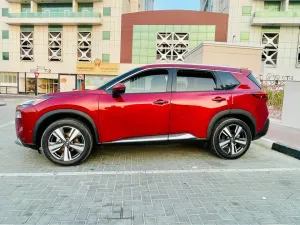 2023 نيسان روج Platinum