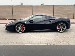 2018 فيراري 488 Spider