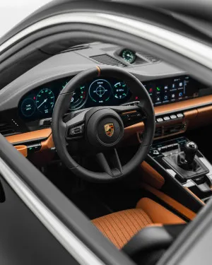 2024 بورش 911 كاريرا Carrera