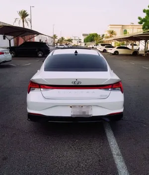 2022 Hyundai Elentra SE