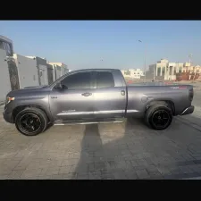 2014 تويوتا تندرا Limited