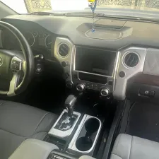 2014 تويوتا تندرا Limited