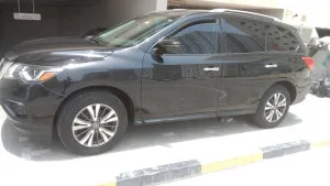 2017 نيسان باثفايندر SL