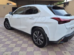2024 لكزس UX - يو اكس UX 250h F Sport