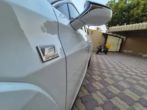 2024 لكزس UX - يو اكس UX 250h F Sport