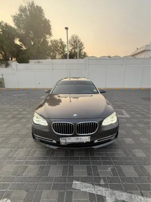 2013 بي أم دابليو الفئة - 7 730i