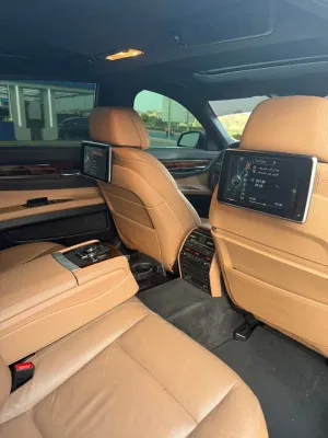 2013 بي أم دابليو الفئة - 7 730i