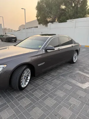 2013 بي أم دابليو الفئة - 7 730i