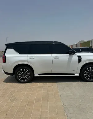 2025 Nissan Patrol LE T2