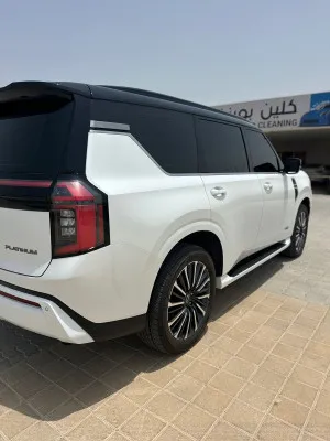 2025 Nissan Patrol LE T2