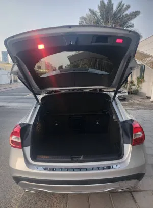 2016 مرسيدس-بنز GLA - جي ال اي GLA250