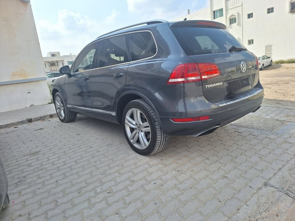 2013 فولجس فاجن طوارق SE