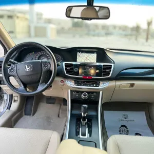 2015 هوندا أكورد EX-L