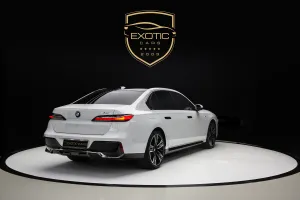 2023 بي أم دابليو الفئة - 7 740i