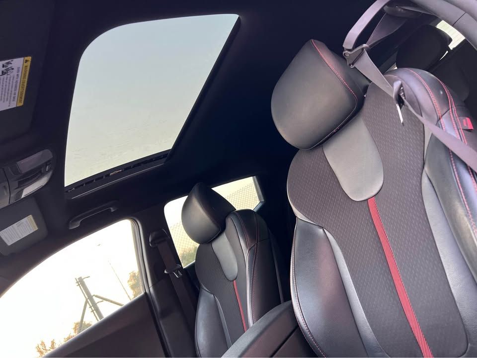 2020 Hyundai Veloster Turbo