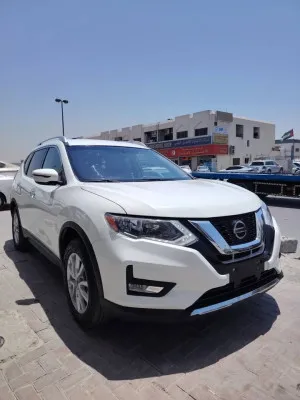 2018 نيسان روج SV