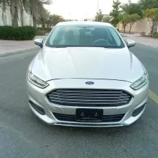 2014 فورد فيجن SE