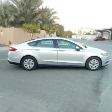2014 فورد فيجن SE
