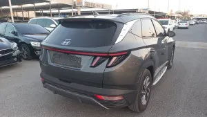 2021 هيونداي توسان HyBird