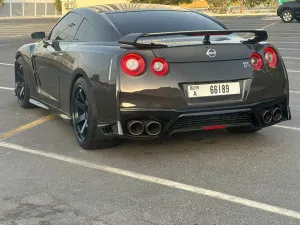 2013 نيسان جي تي آر Black Edition
