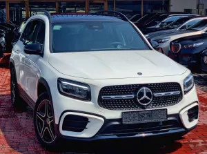 2025 Mercedes-Benz GLB GLB200