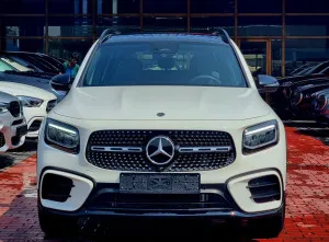 2025 Mercedes-Benz GLB GLB200