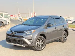 2018 تويوتا راف ٤ SE