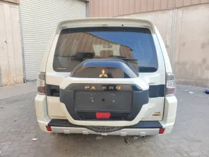 2022 Mitsubishi Pajero GLS