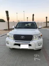 2015 تويوتا لاند كروزر GXR