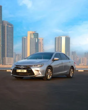 2016 Toyota Camry GLE